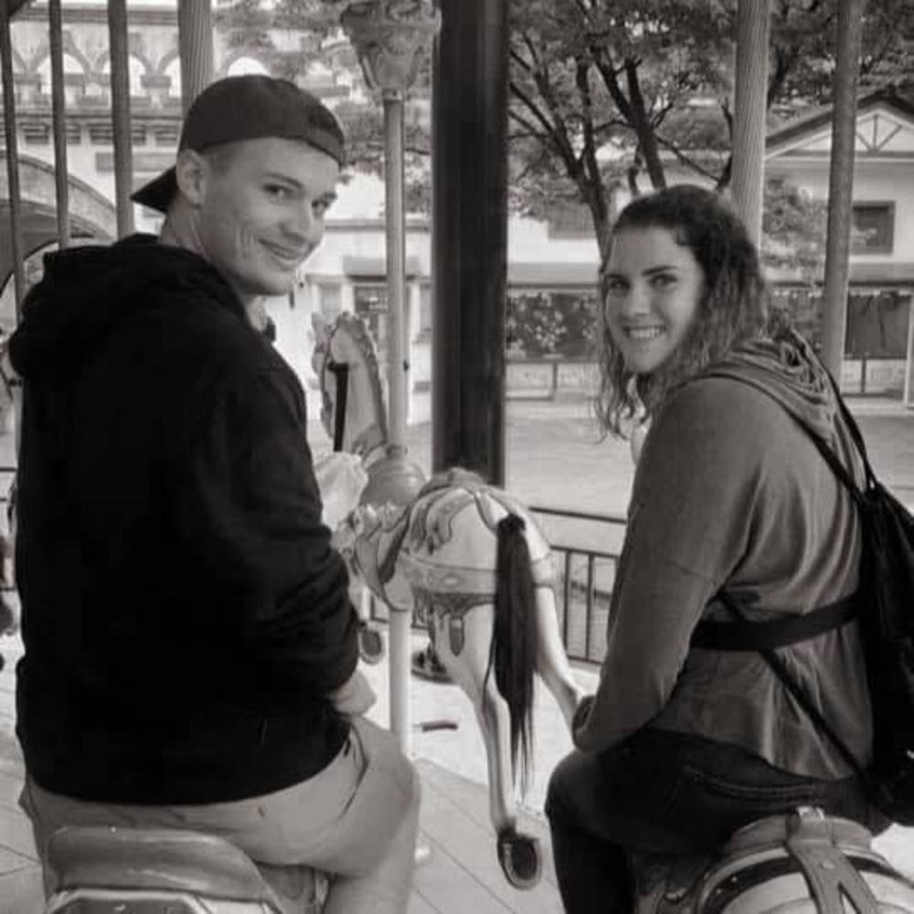 Meet your Posher, Kayla